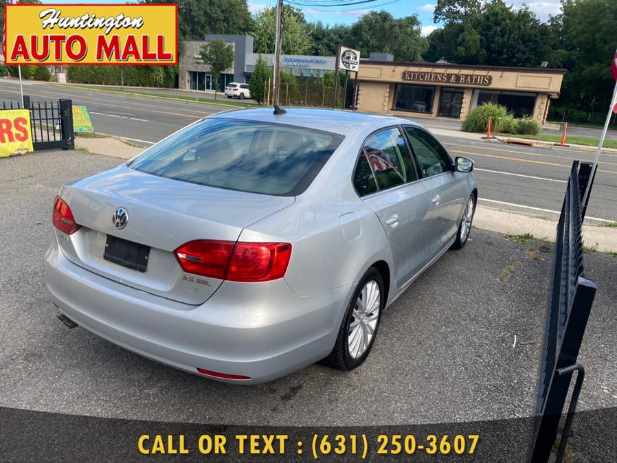 Used Volkswagen Jetta Sedan 4dr Auto SEL w/Sport Pkg PZEV 2011 | Huntington Auto Mall. Huntington Station, New York Used Volkswagen Jetta Sedan 4dr Auto SEL w/Sport Pkg PZEV 2011 | Huntington Auto Mall. Huntington Station, New York