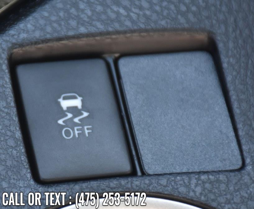 Used Toyota Corolla LE CVT 2019 | Highline Car Connection. Waterbury, Connecticut Used Toyota Corolla LE CVT 2019 | Highline Car Connection. Waterbury, Connecticut