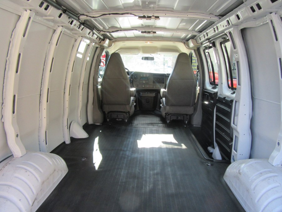 Used Chevrolet Express Cargo Van RWD 2500 135" 2019 | Royalty Auto Sales. Little Ferry, New Jersey Used Chevrolet Express Cargo Van RWD 2500 135" 2019 | Royalty Auto Sales. Little Ferry, New Jersey