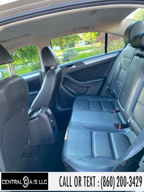 Used Volkswagen Jetta Sedan 4dr Auto SE w/Convenience PZEV *Ltd Avail* 2013 | Central A/S LLC. East Windsor, Connecticut Used Volkswagen Jetta Sedan 4dr Auto SE w/Convenience PZEV *Ltd Avail* 2013 | Central A/S LLC. East Windsor, Connecticut