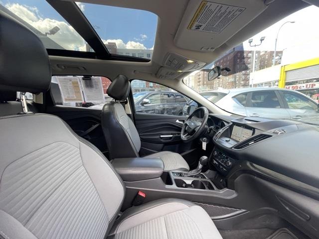 Used Ford Escape SE 2017 | Hillside Auto Outlet. Jamaica, New York Used Ford Escape SE 2017 | Hillside Auto Outlet. Jamaica, New York