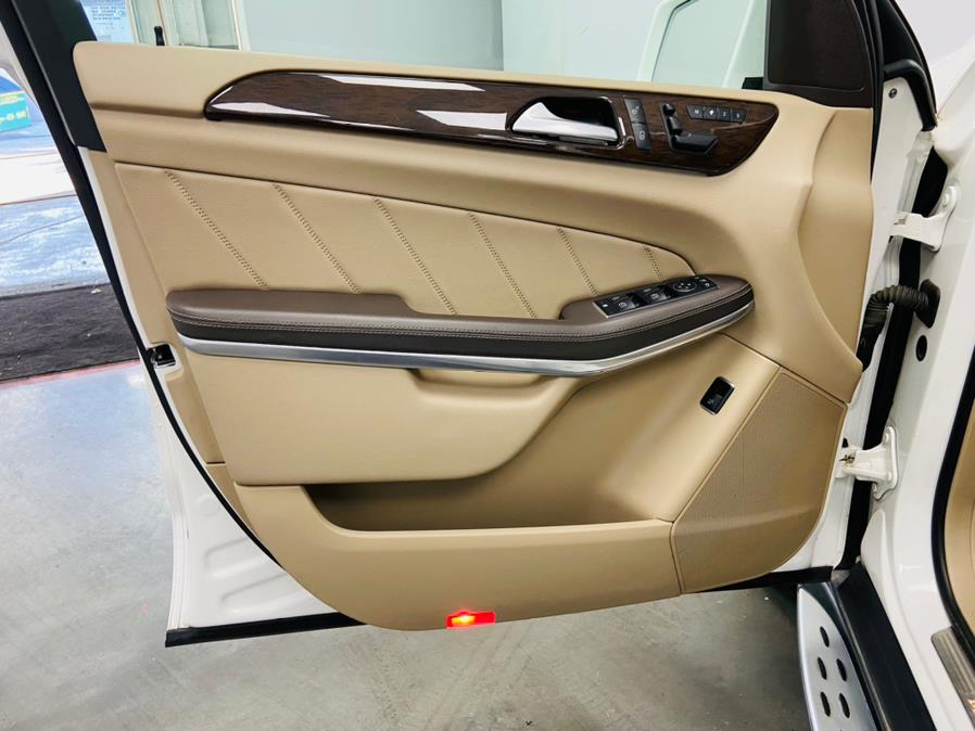 Used Mercedes-Benz GL-Class 4MATIC 4dr GL450 2014 | East Coast Auto Group. Linden, New Jersey Used Mercedes-Benz GL-Class 4MATIC 4dr GL450 2014 | East Coast Auto Group. Linden, New Jersey