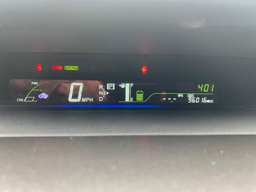 Used Toyota Prius V Two 2013 | Green Light Auto Wholesale. Daly City, California Used Toyota Prius V Two 2013 | Green Light Auto Wholesale. Daly City, California