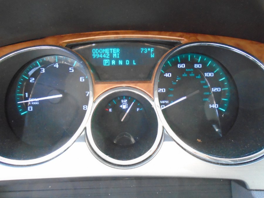 2010 Buick Enclave AWD 4dr CXL w/1XL, available for sale in Waterbury, Connecticut | Jim Juliani Motors. Waterbury, Connecticut 2010 Buick Enclave AWD 4dr CXL w/1XL, available for sale in Waterbury, Connecticut | Jim Juliani Motors. Waterbury, Connecticut