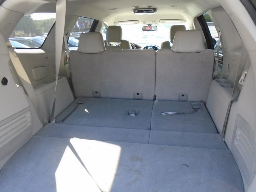 2010 Buick Enclave AWD 4dr CXL w/1XL, available for sale in Waterbury, Connecticut | Jim Juliani Motors. Waterbury, Connecticut 2010 Buick Enclave AWD 4dr CXL w/1XL, available for sale in Waterbury, Connecticut | Jim Juliani Motors. Waterbury, Connecticut