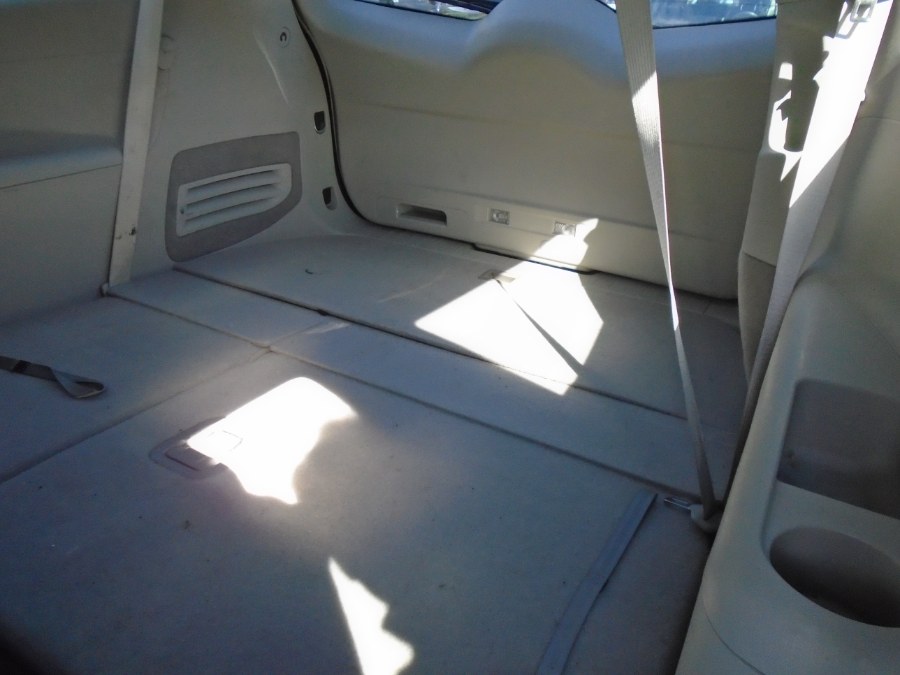 2010 Buick Enclave AWD 4dr CXL w/1XL, available for sale in Waterbury, Connecticut | Jim Juliani Motors. Waterbury, Connecticut 2010 Buick Enclave AWD 4dr CXL w/1XL, available for sale in Waterbury, Connecticut | Jim Juliani Motors. Waterbury, Connecticut