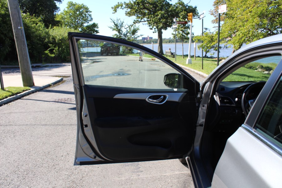 2013 Nissan Sentra 4dr Sdn I4 SV, available for sale in Great Neck, New York | Great Neck Car Buyers & Sellers. Great Neck, New York 2013 Nissan Sentra 4dr Sdn I4 SV, available for sale in Great Neck, New York | Great Neck Car Buyers & Sellers. Great Neck, New York