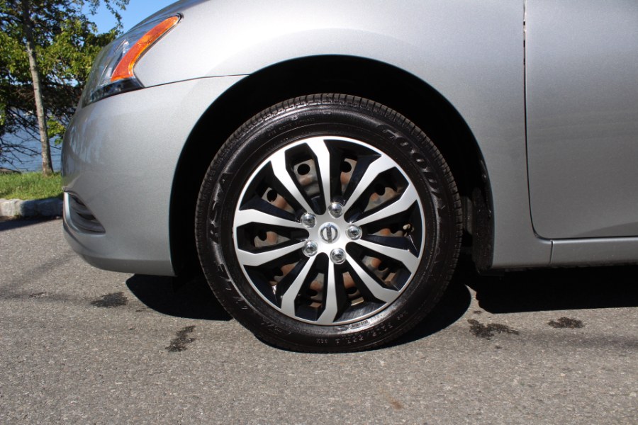2013 Nissan Sentra 4dr Sdn I4 SV, available for sale in Great Neck, New York | Great Neck Car Buyers & Sellers. Great Neck, New York 2013 Nissan Sentra 4dr Sdn I4 SV, available for sale in Great Neck, New York | Great Neck Car Buyers & Sellers. Great Neck, New York