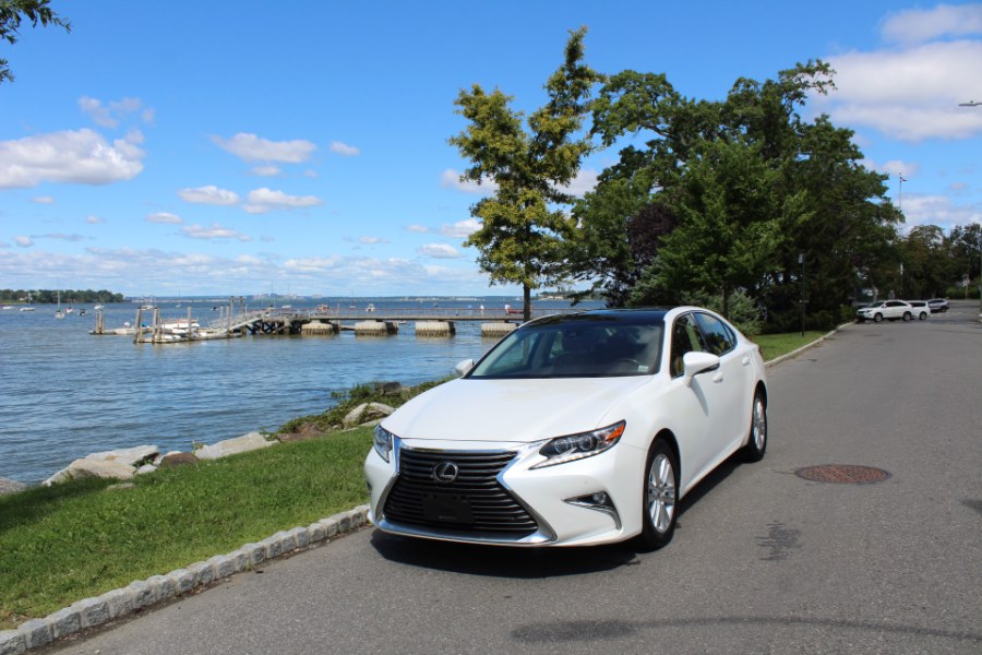 2016 Lexus ES 350 4dr Sdn, available for sale in Great Neck, New York | Great Neck Car Buyers & Sellers. Great Neck, New York 2016 Lexus ES 350 4dr Sdn, available for sale in Great Neck, New York | Great Neck Car Buyers & Sellers. Great Neck, New York