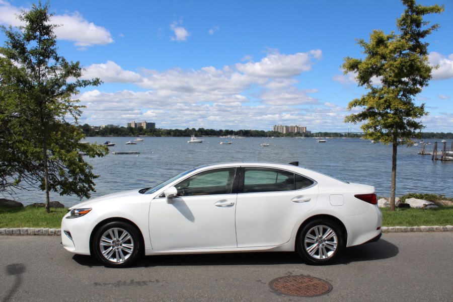 2016 Lexus ES 350 4dr Sdn, available for sale in Great Neck, New York | Great Neck Car Buyers & Sellers. Great Neck, New York 2016 Lexus ES 350 4dr Sdn, available for sale in Great Neck, New York | Great Neck Car Buyers & Sellers. Great Neck, New York