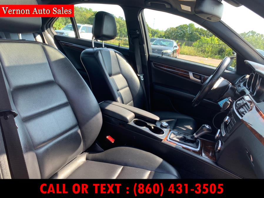 Used Mercedes-Benz C-Class 4dr Sdn C300 Sport 4MATIC 2013 | Vernon Auto Sale & Service. Manchester, Connecticut Used Mercedes-Benz C-Class 4dr Sdn C300 Sport 4MATIC 2013 | Vernon Auto Sale & Service. Manchester, Connecticut