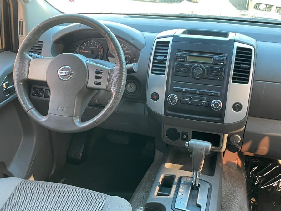 2012 Nissan Frontier 2WD Crew Cab SWB Auto SL, available for sale in Corona, California | Green Light Auto. Corona, California 2012 Nissan Frontier 2WD Crew Cab SWB Auto SL, available for sale in Corona, California | Green Light Auto. Corona, California