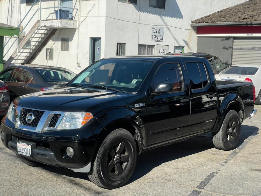 2012 Nissan Frontier 2WD Crew Cab SWB Auto SL, available for sale in Corona, California | Green Light Auto. Corona, California 2012 Nissan Frontier 2WD Crew Cab SWB Auto SL, available for sale in Corona, California | Green Light Auto. Corona, California