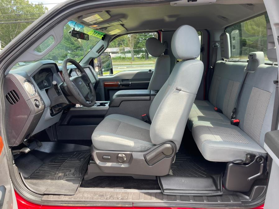 Used Ford Super Duty F-350 SRW 4WD SuperCab 158" XLT 2012 | Mike And Tony Auto Sales, Inc. South Windsor, Connecticut Used Ford Super Duty F-350 SRW 4WD SuperCab 158" XLT 2012 | Mike And Tony Auto Sales, Inc. South Windsor, Connecticut