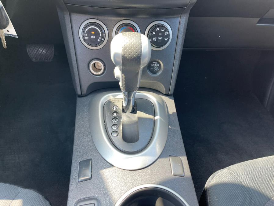 Used Nissan Rogue Select AWD 4dr S 2015 | Mike And Tony Auto Sales, Inc. South Windsor, Connecticut Used Nissan Rogue Select AWD 4dr S 2015 | Mike And Tony Auto Sales, Inc. South Windsor, Connecticut