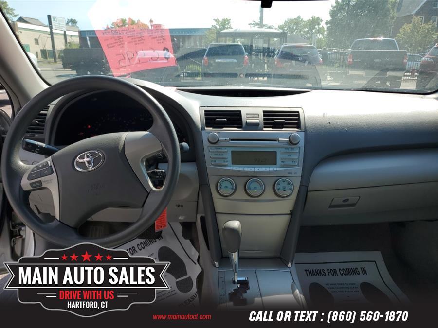 Used Toyota Avalon 4dr Sdn (Natl) 2011 | Main Auto Sales LLC. Hartford, Connecticut Used Toyota Avalon 4dr Sdn (Natl) 2011 | Main Auto Sales LLC. Hartford, Connecticut