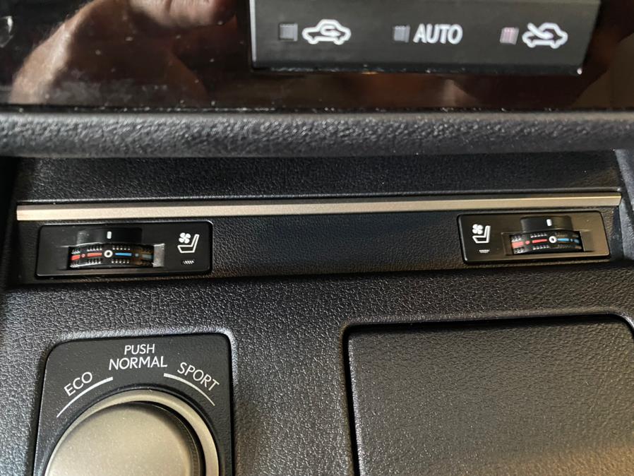 2016 Lexus ES 350 4dr Sdn, available for sale in West Hartford, Connecticut | AutoMax. West Hartford, Connecticut 2016 Lexus ES 350 4dr Sdn, available for sale in West Hartford, Connecticut | AutoMax. West Hartford, Connecticut