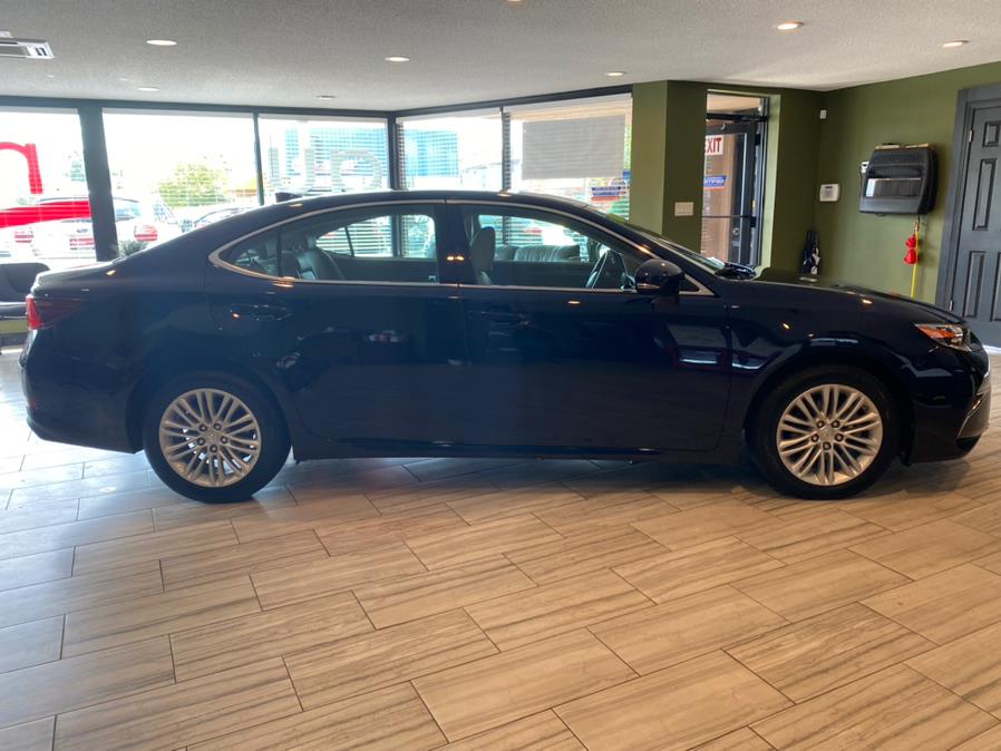 2016 Lexus ES 350 4dr Sdn, available for sale in West Hartford, Connecticut | AutoMax. West Hartford, Connecticut 2016 Lexus ES 350 4dr Sdn, available for sale in West Hartford, Connecticut | AutoMax. West Hartford, Connecticut