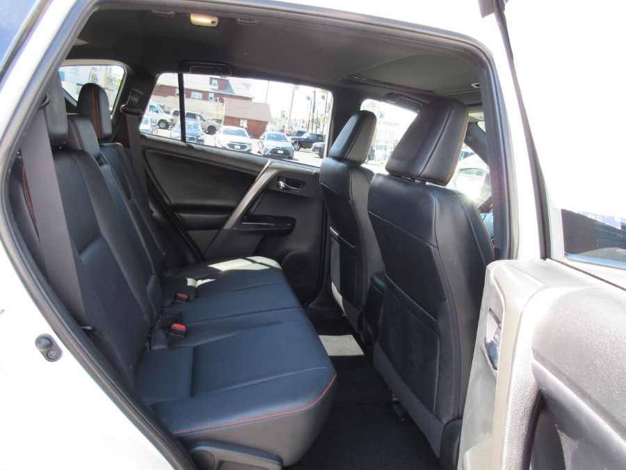 Used Toyota RAV4 SE AWD (Natl) 2018 | Route 27 Auto Mall. Linden, New Jersey Used Toyota RAV4 SE AWD (Natl) 2018 | Route 27 Auto Mall. Linden, New Jersey