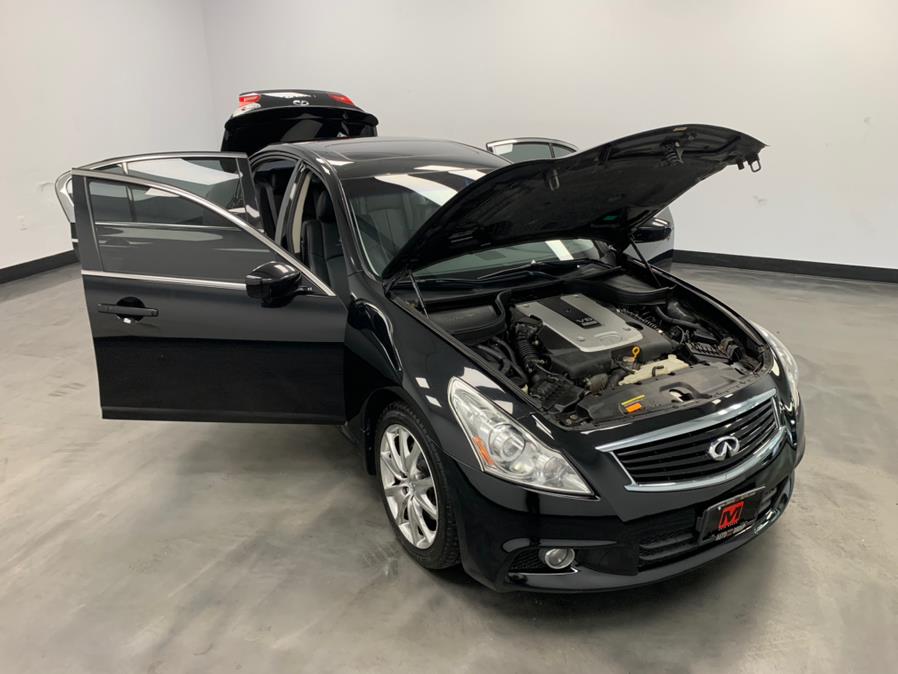 Used Infiniti G37 Sedan 4dr x AWD 2013 | M Auto Group. Elizabeth, New Jersey Used Infiniti G37 Sedan 4dr x AWD 2013 | M Auto Group. Elizabeth, New Jersey