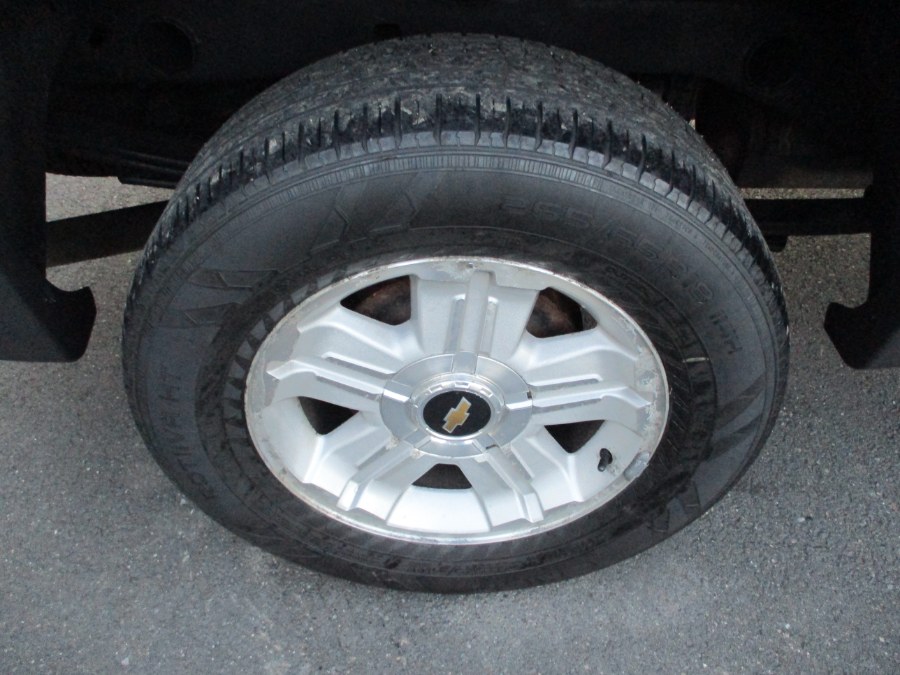 2013 Chevrolet Silverado 1500 4WD Ext Cab 143.5" LT, available for sale in Suffield, Connecticut | Suffield Auto LLC. Suffield, Connecticut 2013 Chevrolet Silverado 1500 4WD Ext Cab 143.5" LT, available for sale in Suffield, Connecticut | Suffield Auto LLC. Suffield, Connecticut