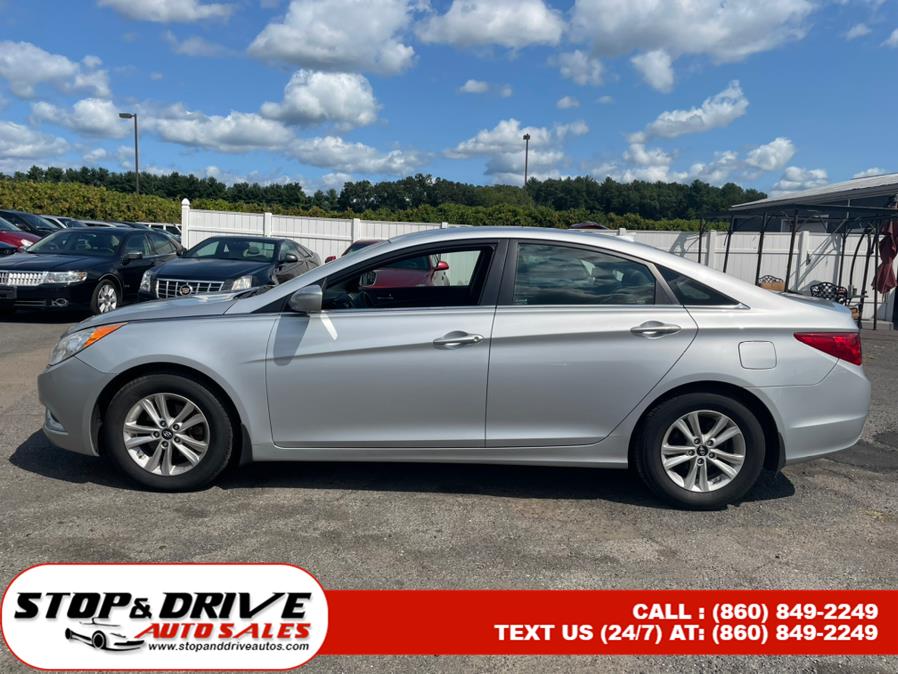 2012 Hyundai Sonata 4dr Sdn 2.4L Auto SE, available for sale in East Windsor, Connecticut | Stop & Drive Auto Sales. East Windsor, Connecticut 2012 Hyundai Sonata 4dr Sdn 2.4L Auto SE, available for sale in East Windsor, Connecticut | Stop & Drive Auto Sales. East Windsor, Connecticut