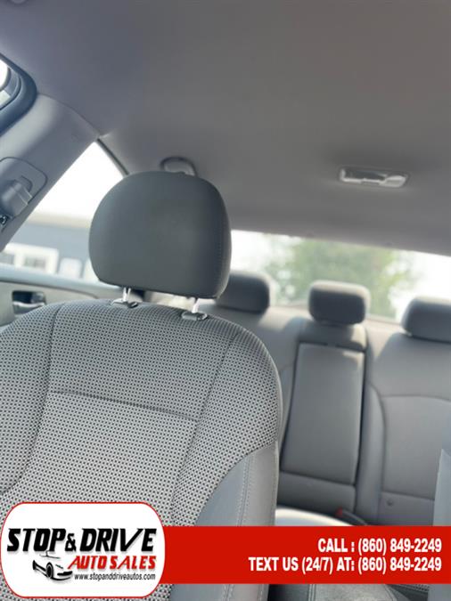 2012 Hyundai Sonata 4dr Sdn 2.4L Auto SE, available for sale in East Windsor, Connecticut | Stop & Drive Auto Sales. East Windsor, Connecticut 2012 Hyundai Sonata 4dr Sdn 2.4L Auto SE, available for sale in East Windsor, Connecticut | Stop & Drive Auto Sales. East Windsor, Connecticut