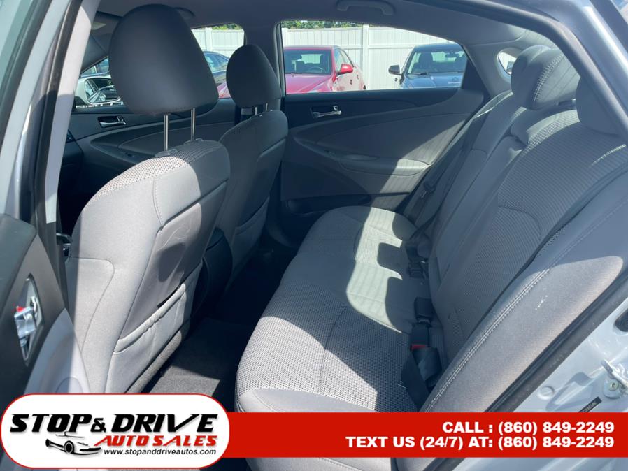 2012 Hyundai Sonata 4dr Sdn 2.4L Auto SE, available for sale in East Windsor, Connecticut | Stop & Drive Auto Sales. East Windsor, Connecticut 2012 Hyundai Sonata 4dr Sdn 2.4L Auto SE, available for sale in East Windsor, Connecticut | Stop & Drive Auto Sales. East Windsor, Connecticut