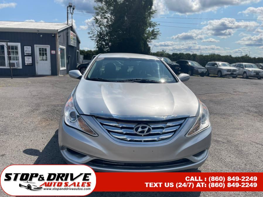2012 Hyundai Sonata 4dr Sdn 2.4L Auto SE, available for sale in East Windsor, Connecticut | Stop & Drive Auto Sales. East Windsor, Connecticut 2012 Hyundai Sonata 4dr Sdn 2.4L Auto SE, available for sale in East Windsor, Connecticut | Stop & Drive Auto Sales. East Windsor, Connecticut