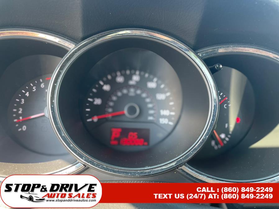 2013 Kia Sorento 2WD 4dr I4 LX, available for sale in East Windsor, Connecticut | Stop & Drive Auto Sales. East Windsor, Connecticut 2013 Kia Sorento 2WD 4dr I4 LX, available for sale in East Windsor, Connecticut | Stop & Drive Auto Sales. East Windsor, Connecticut