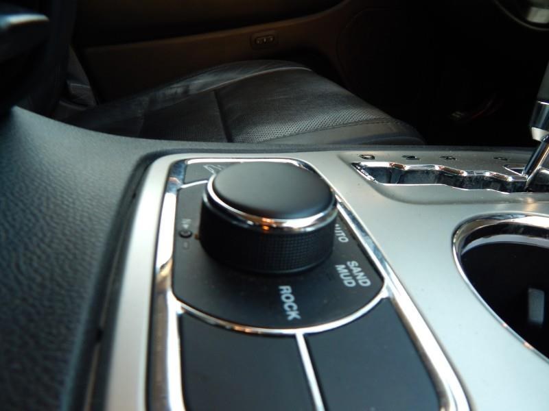 Used Jeep Grand Cherokee 4WD 4dr Limited 2012 | Car Valley Group. Jersey City, New Jersey Used Jeep Grand Cherokee 4WD 4dr Limited 2012 | Car Valley Group. Jersey City, New Jersey