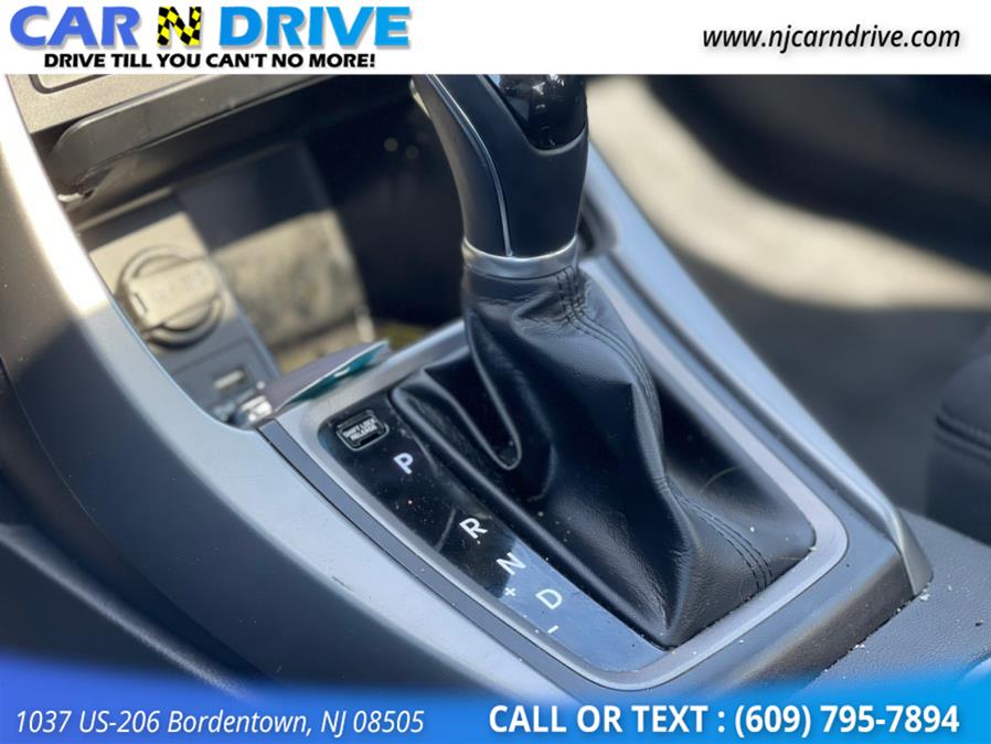 Used Hyundai Elantra SE 6MT 2016 | Car N Drive. Bordentown, New Jersey Used Hyundai Elantra SE 6MT 2016 | Car N Drive. Bordentown, New Jersey