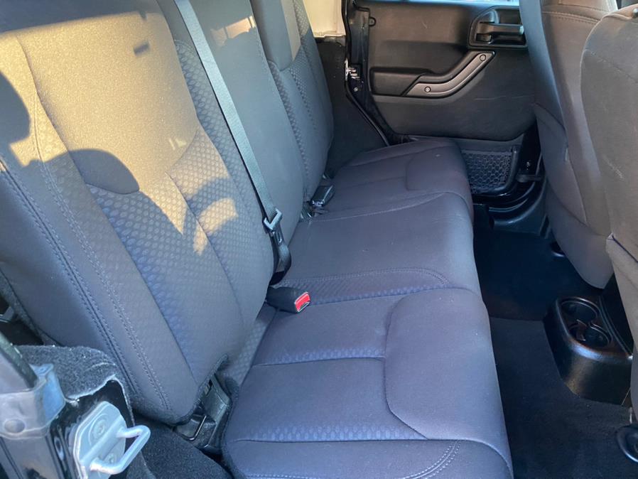 Used Jeep Wrangler Unlimited 4WD 4dr Sport 2013 | Lava Motors 2 Inc. Canton, Connecticut Used Jeep Wrangler Unlimited 4WD 4dr Sport 2013 | Lava Motors 2 Inc. Canton, Connecticut