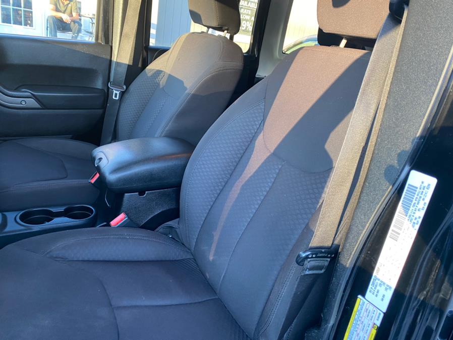 Used Jeep Wrangler Unlimited 4WD 4dr Sport 2013 | Lava Motors 2 Inc. Canton, Connecticut Used Jeep Wrangler Unlimited 4WD 4dr Sport 2013 | Lava Motors 2 Inc. Canton, Connecticut