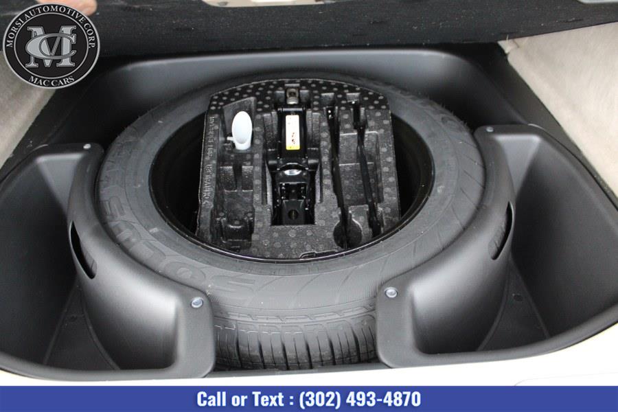 Used Jeep Grand Cherokee 4WD 4dr Overland 2014 | Morsi Automotive Corp. New Castle, Delaware Used Jeep Grand Cherokee 4WD 4dr Overland 2014 | Morsi Automotive Corp. New Castle, Delaware