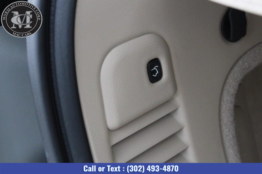 Used Jeep Grand Cherokee 4WD 4dr Overland 2014 | Morsi Automotive Corp. New Castle, Delaware Used Jeep Grand Cherokee 4WD 4dr Overland 2014 | Morsi Automotive Corp. New Castle, Delaware