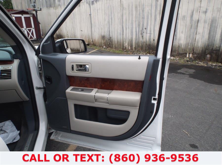 Used Ford Flex 4dr Limited FWD 2009 | Lee Motors Sales Inc. Hartford, Connecticut Used Ford Flex 4dr Limited FWD 2009 | Lee Motors Sales Inc. Hartford, Connecticut
