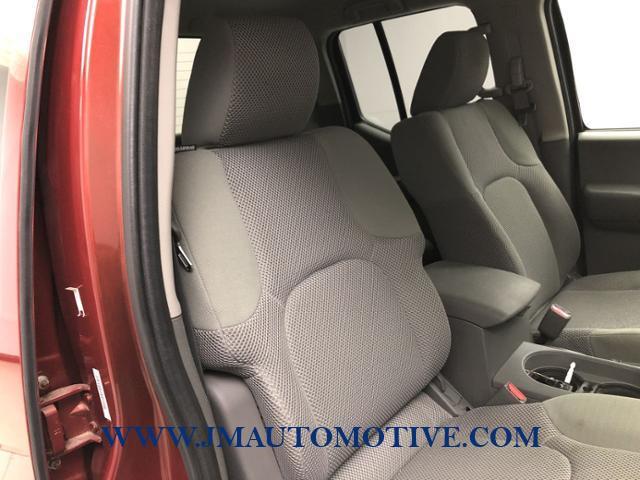 Used Nissan Frontier 4WD Crew Cab SWB Manual SV 2013 | J&M Automotive Sls&Svc LLC. Naugatuck, Connecticut Used Nissan Frontier 4WD Crew Cab SWB Manual SV 2013 | J&M Automotive Sls&Svc LLC. Naugatuck, Connecticut