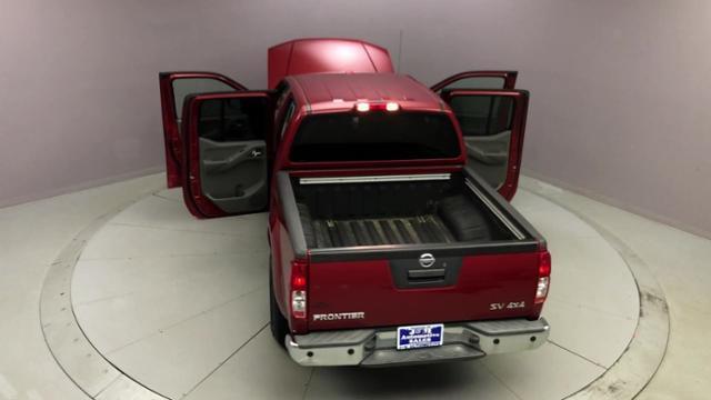 Used Nissan Frontier 4WD Crew Cab SWB Manual SV 2013 | J&M Automotive Sls&Svc LLC. Naugatuck, Connecticut Used Nissan Frontier 4WD Crew Cab SWB Manual SV 2013 | J&M Automotive Sls&Svc LLC. Naugatuck, Connecticut