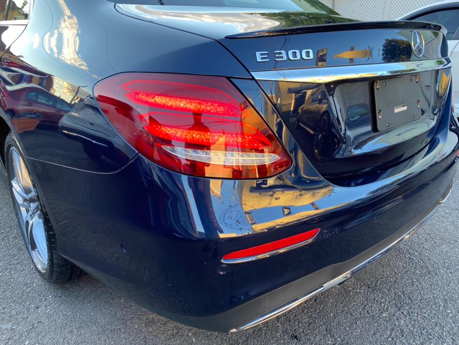 Used Mercedes-Benz E-Class E 300 RWD Sedan 2018 | Sunrise Autoland. Jamaica, New York Used Mercedes-Benz E-Class E 300 RWD Sedan 2018 | Sunrise Autoland. Jamaica, New York