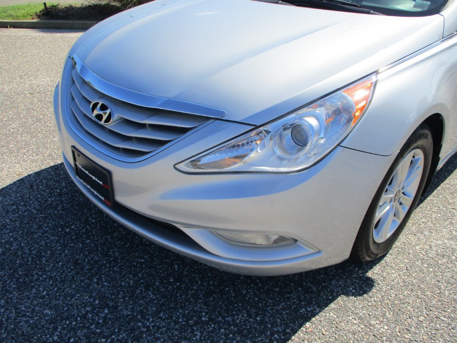 2013 Hyundai Sonata 4dr Sdn 2.4L Auto GLS PZEV, available for sale in Massapequa, New York | South Shore Auto Brokers & Sales. Massapequa, New York 2013 Hyundai Sonata 4dr Sdn 2.4L Auto GLS PZEV, available for sale in Massapequa, New York | South Shore Auto Brokers & Sales. Massapequa, New York