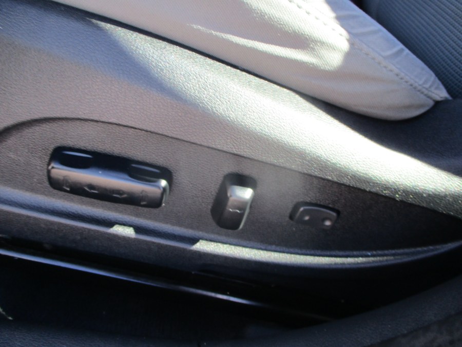 2013 Hyundai Sonata 4dr Sdn 2.4L Auto GLS PZEV, available for sale in Massapequa, New York | South Shore Auto Brokers & Sales. Massapequa, New York 2013 Hyundai Sonata 4dr Sdn 2.4L Auto GLS PZEV, available for sale in Massapequa, New York | South Shore Auto Brokers & Sales. Massapequa, New York