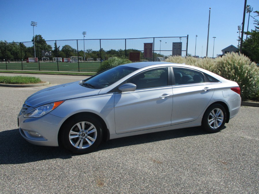 2013 Hyundai Sonata 4dr Sdn 2.4L Auto GLS PZEV, available for sale in Massapequa, New York | South Shore Auto Brokers & Sales. Massapequa, New York 2013 Hyundai Sonata 4dr Sdn 2.4L Auto GLS PZEV, available for sale in Massapequa, New York | South Shore Auto Brokers & Sales. Massapequa, New York