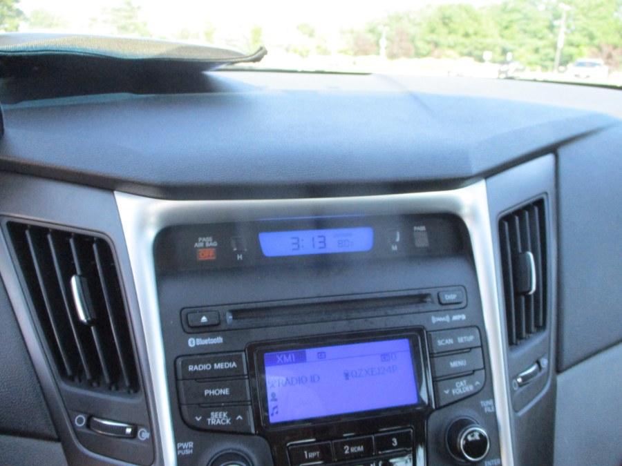 2013 Hyundai Sonata 4dr Sdn 2.4L Auto GLS PZEV, available for sale in Massapequa, New York | South Shore Auto Brokers & Sales. Massapequa, New York 2013 Hyundai Sonata 4dr Sdn 2.4L Auto GLS PZEV, available for sale in Massapequa, New York | South Shore Auto Brokers & Sales. Massapequa, New York