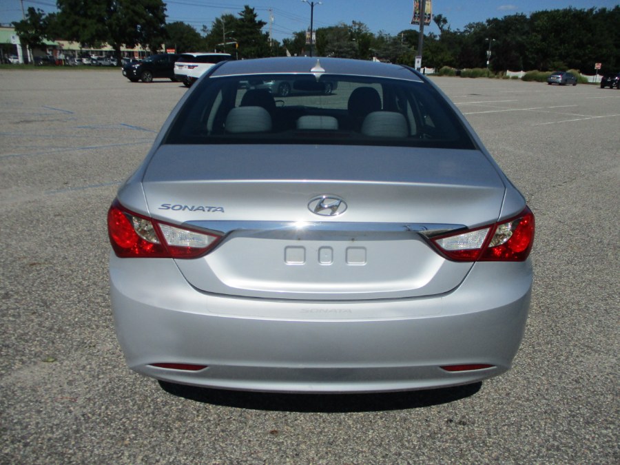 2013 Hyundai Sonata 4dr Sdn 2.4L Auto GLS PZEV, available for sale in Massapequa, New York | South Shore Auto Brokers & Sales. Massapequa, New York 2013 Hyundai Sonata 4dr Sdn 2.4L Auto GLS PZEV, available for sale in Massapequa, New York | South Shore Auto Brokers & Sales. Massapequa, New York
