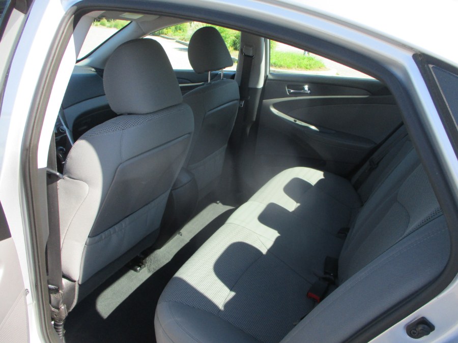 2013 Hyundai Sonata 4dr Sdn 2.4L Auto GLS PZEV, available for sale in Massapequa, New York | South Shore Auto Brokers & Sales. Massapequa, New York 2013 Hyundai Sonata 4dr Sdn 2.4L Auto GLS PZEV, available for sale in Massapequa, New York | South Shore Auto Brokers & Sales. Massapequa, New York