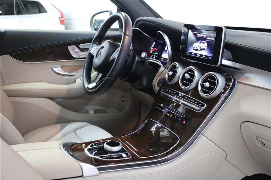 Used Mercedes-benz Glc 300 2017 | Fast Track Motors. Paterson, New Jersey Used Mercedes-benz Glc 300 2017 | Fast Track Motors. Paterson, New Jersey