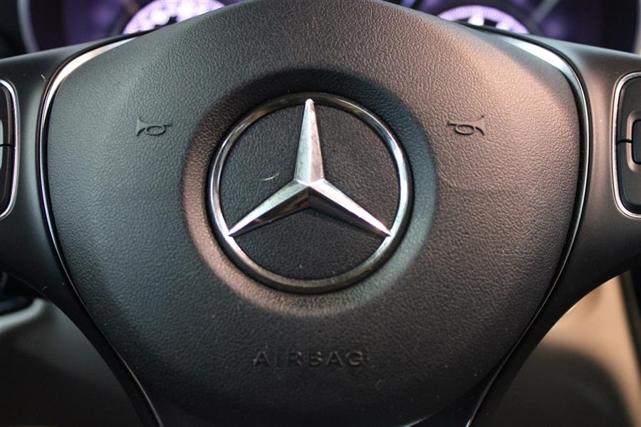 Used Mercedes-benz Glc 300 2017 | Fast Track Motors. Paterson, New Jersey Used Mercedes-benz Glc 300 2017 | Fast Track Motors. Paterson, New Jersey