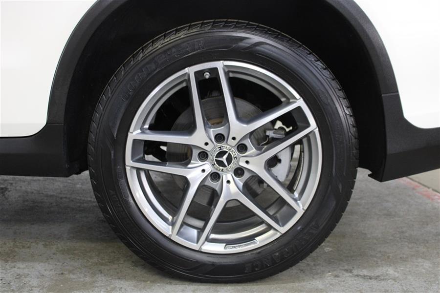 Used Mercedes-benz Glc 300 2017 | Fast Track Motors. Paterson, New Jersey Used Mercedes-benz Glc 300 2017 | Fast Track Motors. Paterson, New Jersey