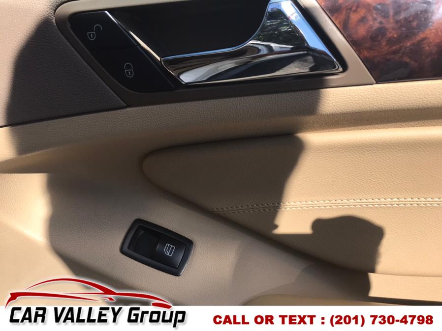 Used Mercedes-Benz M-Class 4MATIC 4dr ML350 2011 | Car Valley Group. Jersey City, New Jersey Used Mercedes-Benz M-Class 4MATIC 4dr ML350 2011 | Car Valley Group. Jersey City, New Jersey